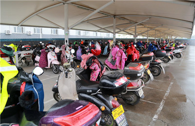 電動車上牌服務進企業 便捷高效的安全管理新舉措